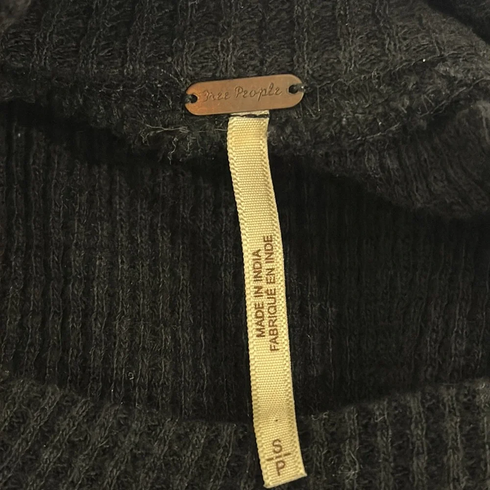 Free People Women's Floral Embroidered Technicolor Dream Blouse Tunic - Picture 7 of 9